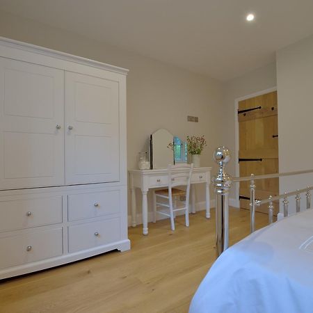 Pippin Heath House B&B Холт Екстериор снимка